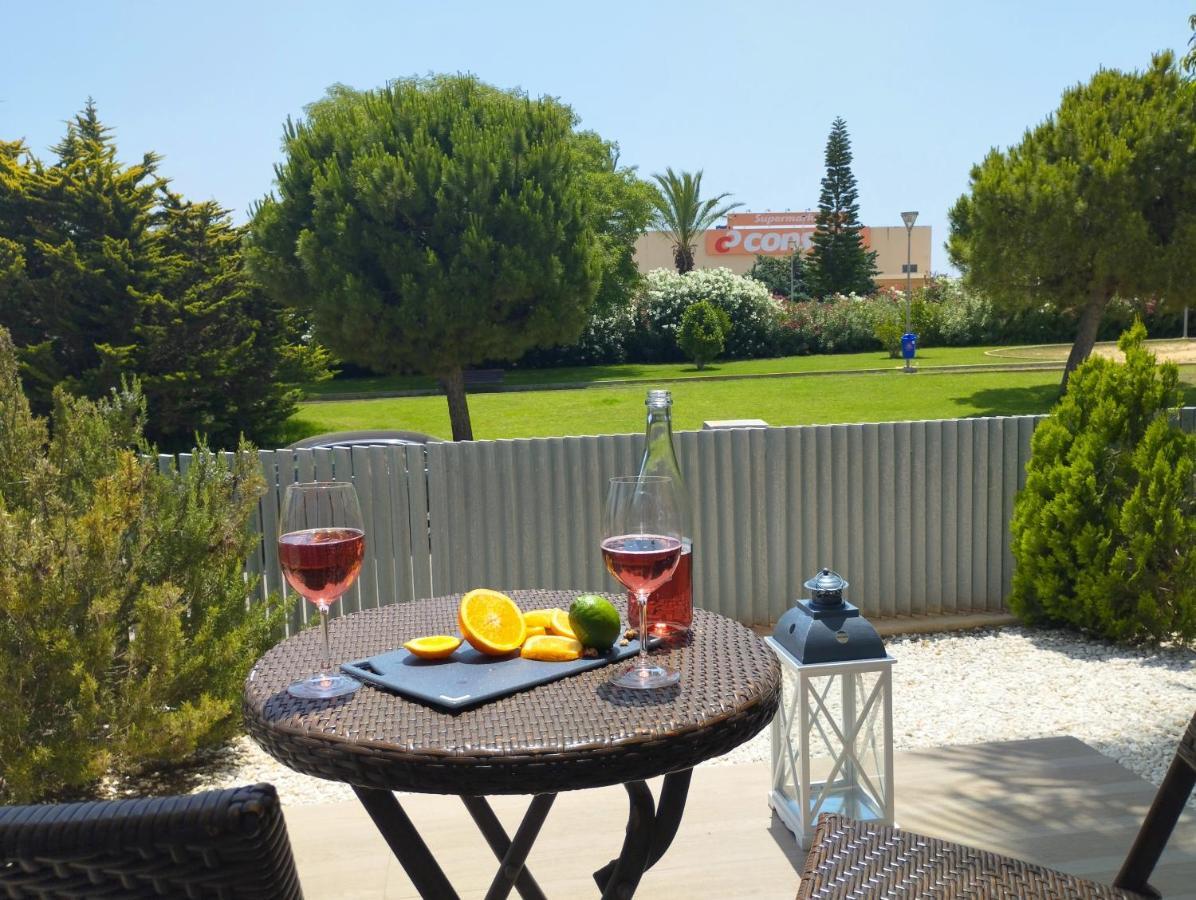 Bungalow En Punta Prima 2 Dormitorios Y Piscina Torrevieja Eksteriør bilde